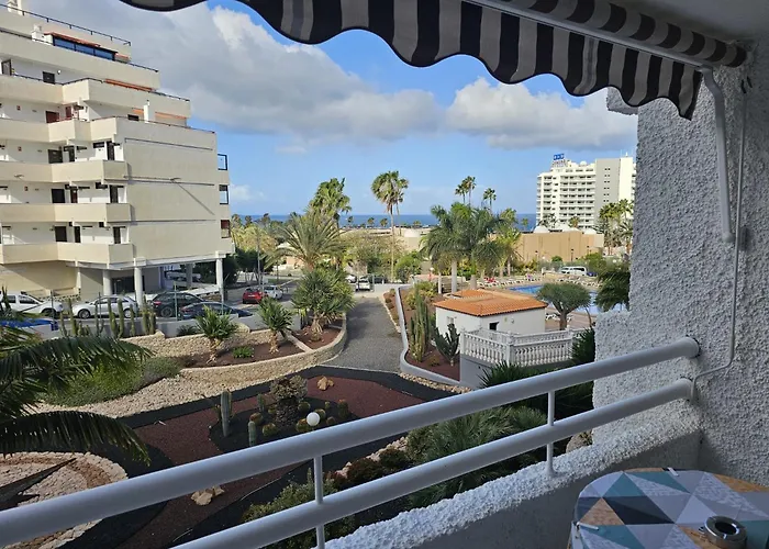 Appartement With Sea View Near The *