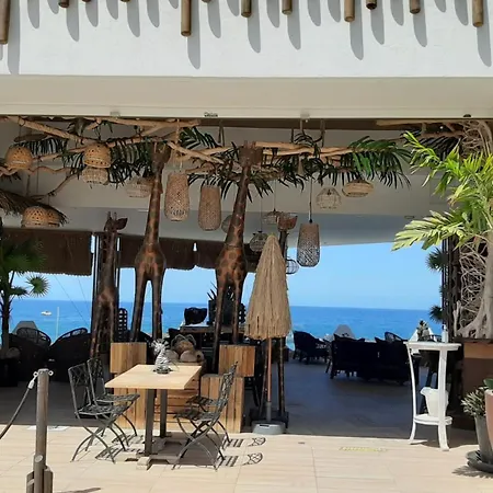 公寓 With Sea View Near The